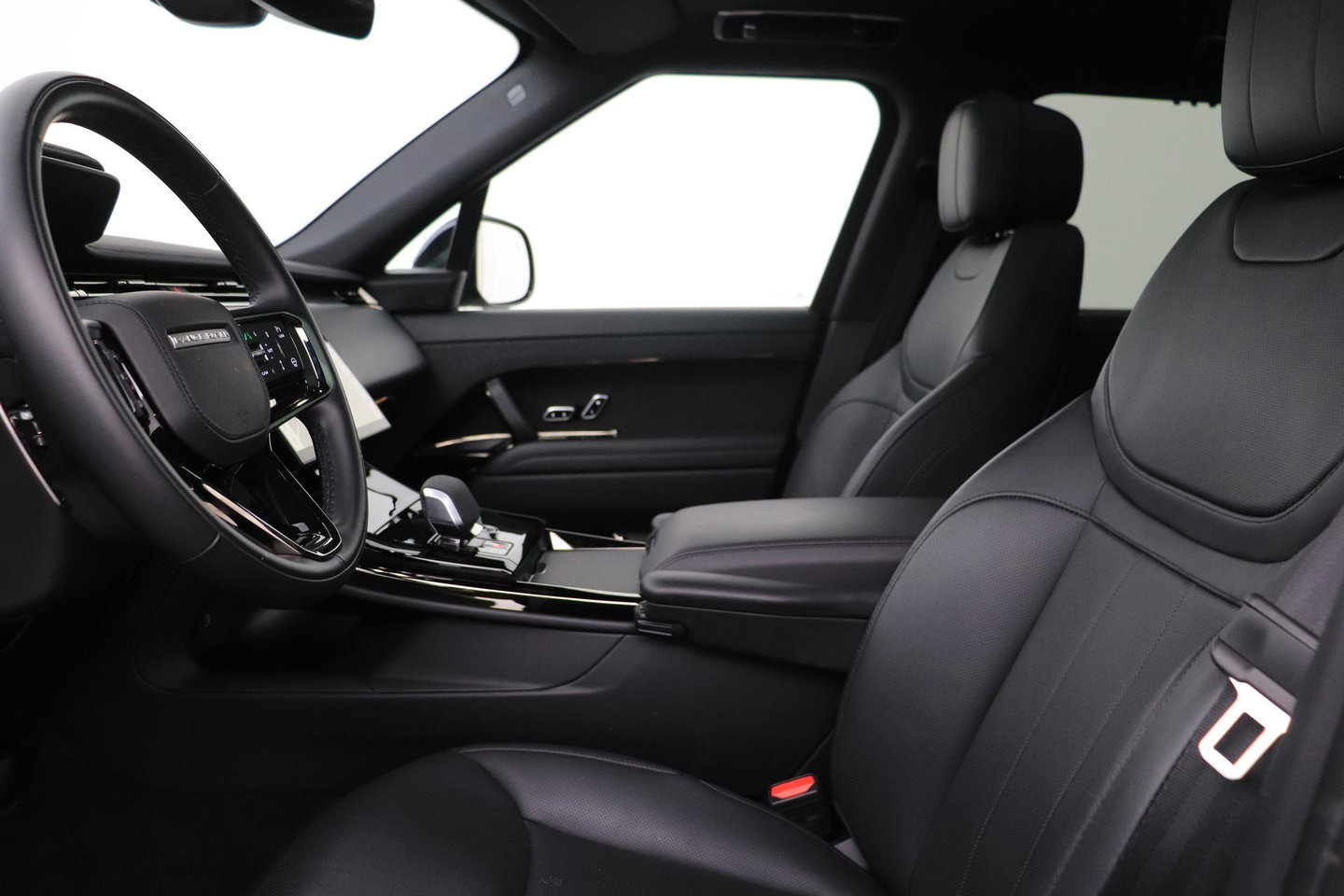 Land Rover Range Rover Sport 3.0 P460e Dynamic SE PHEV | Luchtvering | Meridian 3D | Panoramadak | Stoelventilatie | 360° Camera | Head-Up