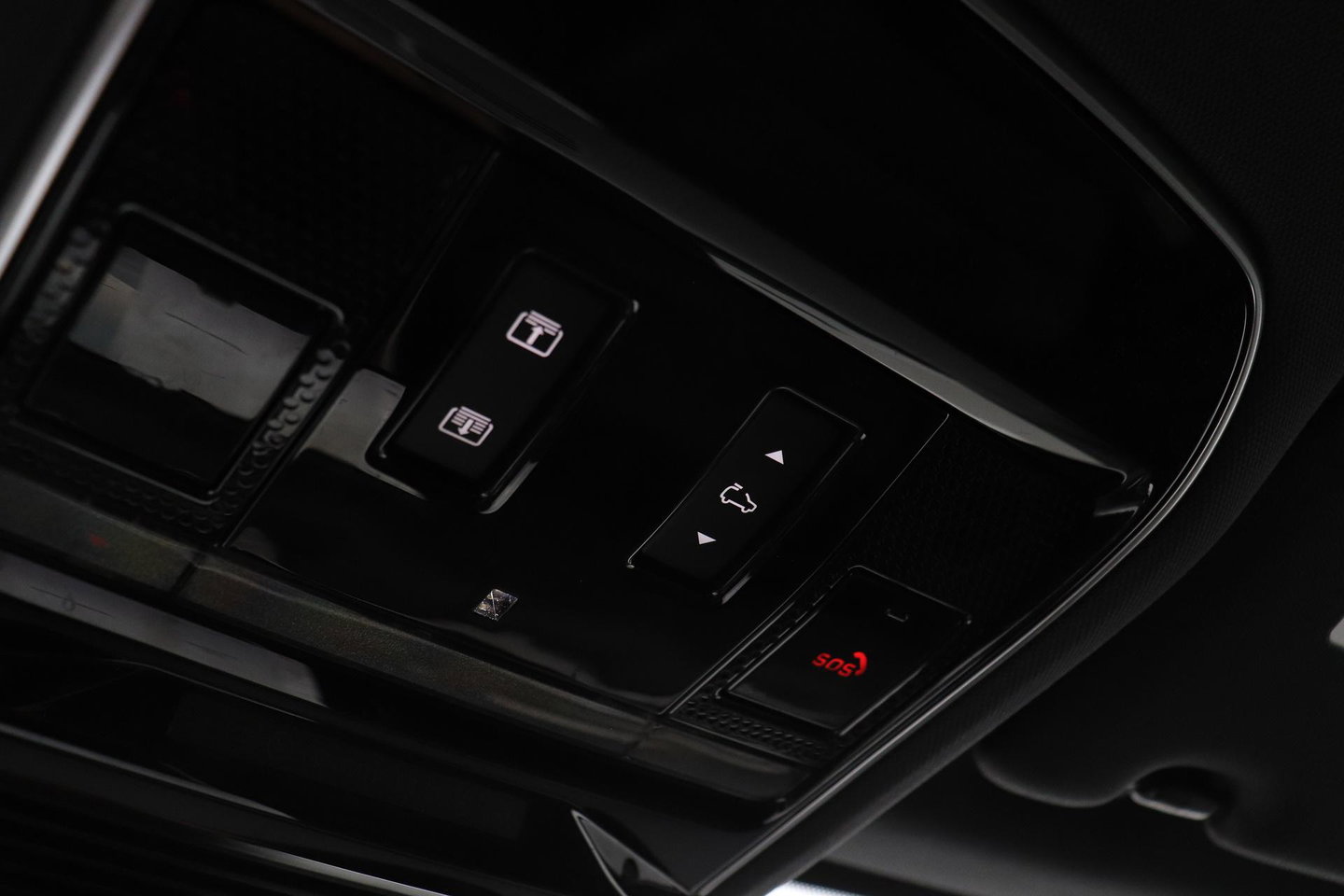Land Rover Range Rover Sport 3.0 P460e Dynamic SE PHEV | Luchtvering | Meridian 3D | Panoramadak | Stoelventilatie | 360° Camera | Head-Up