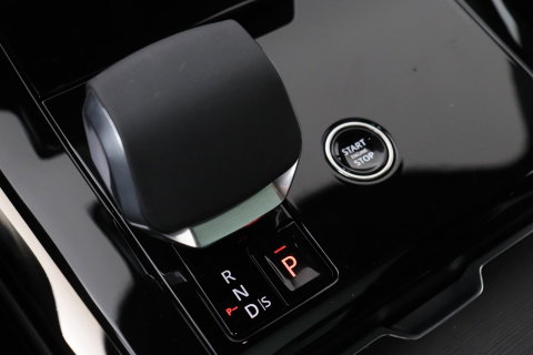 Land Rover Range Rover Sport 3.0 P460e Dynamic SE PHEV | Luchtvering | Meridian 3D | Panoramadak | Stoelventilatie | 360° Camera | Head-Up