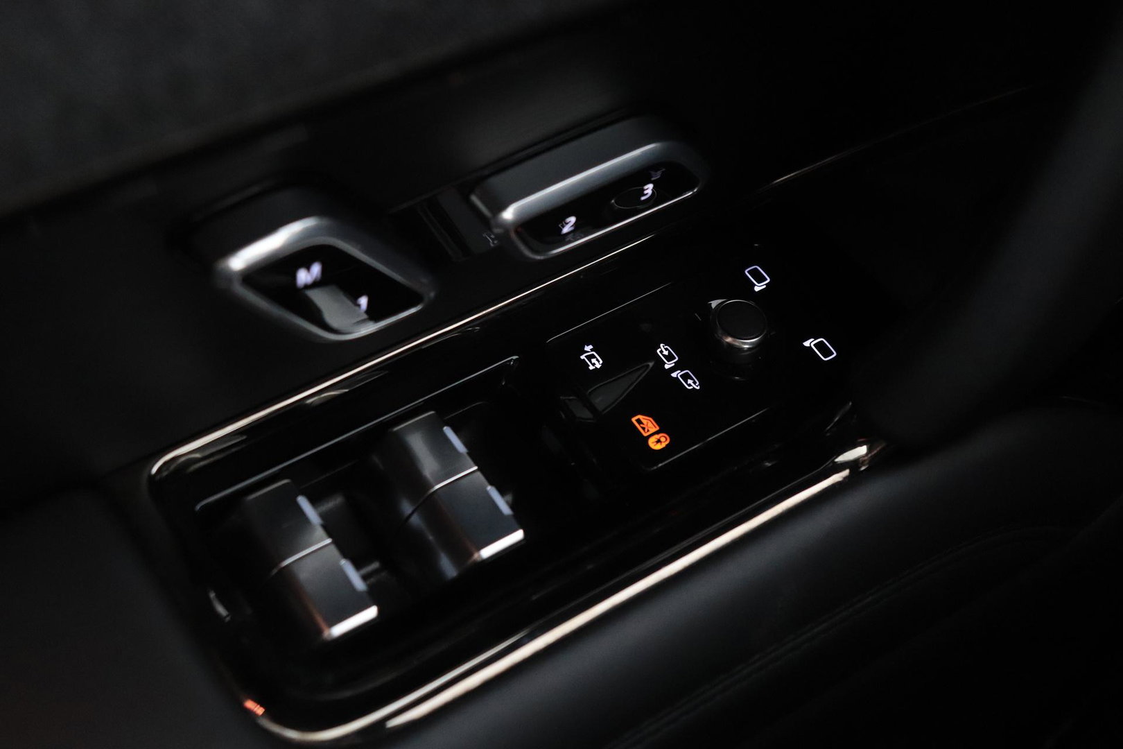 Land Rover Range Rover Sport 3.0 P460e Dynamic SE PHEV | Luchtvering | Meridian 3D | Panoramadak | Stoelventilatie | 360° Camera | Head-Up