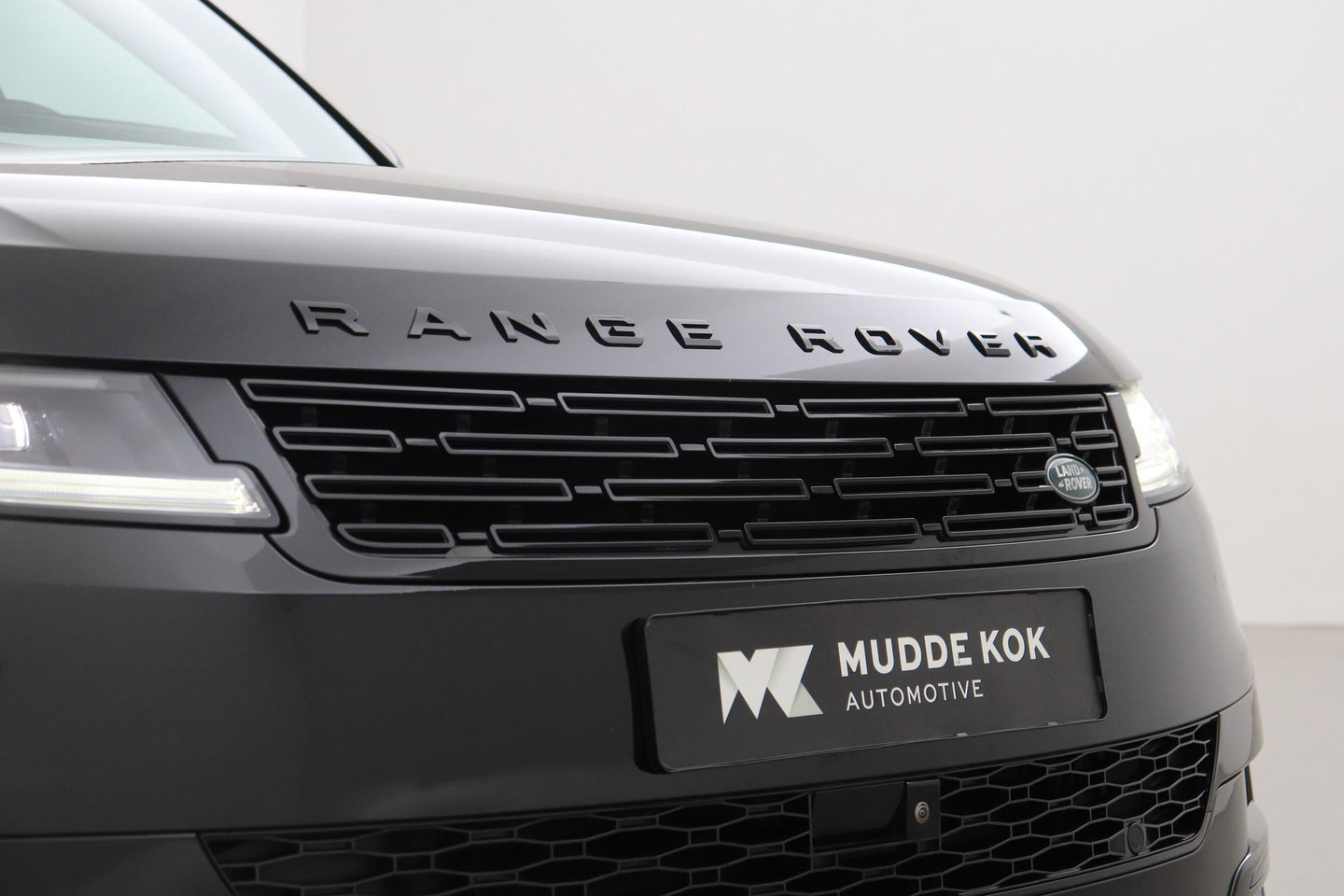 Land Rover Range Rover Sport 3.0 P460e Dynamic SE PHEV | Luchtvering | Meridian 3D | Panoramadak | Stoelventilatie | 360° Camera | Head-Up