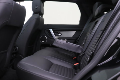 Land Rover Discovery Sport P270e Dynamic SE | Panoramadak | Trekhaak | Meridian | BLIS | Stoel+Stuurverwarming | ACC