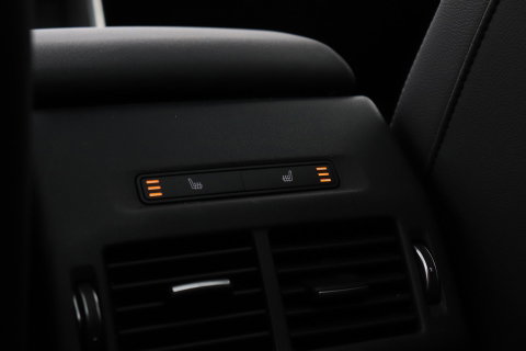 Land Rover Discovery Sport P270e Dynamic SE | Panoramadak | Trekhaak | Meridian | BLIS | Stoel+Stuurverwarming | ACC