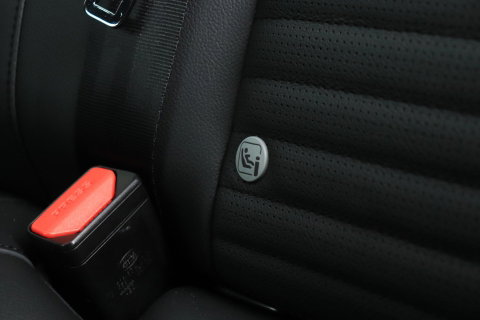 Land Rover Discovery Sport P270e Dynamic SE | Panoramadak | Trekhaak | Meridian | BLIS | Stoel+Stuurverwarming | ACC