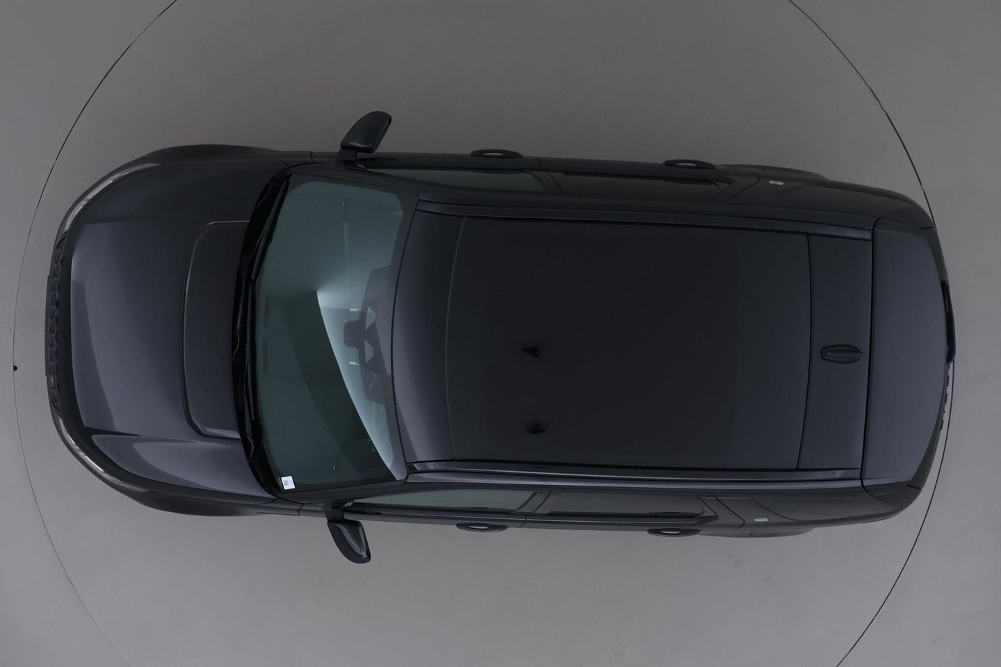 Land Rover Discovery Sport P270e Dynamic SE | Panoramadak | Trekhaak | Meridian | BLIS | Stoel+Stuurverwarming | ACC