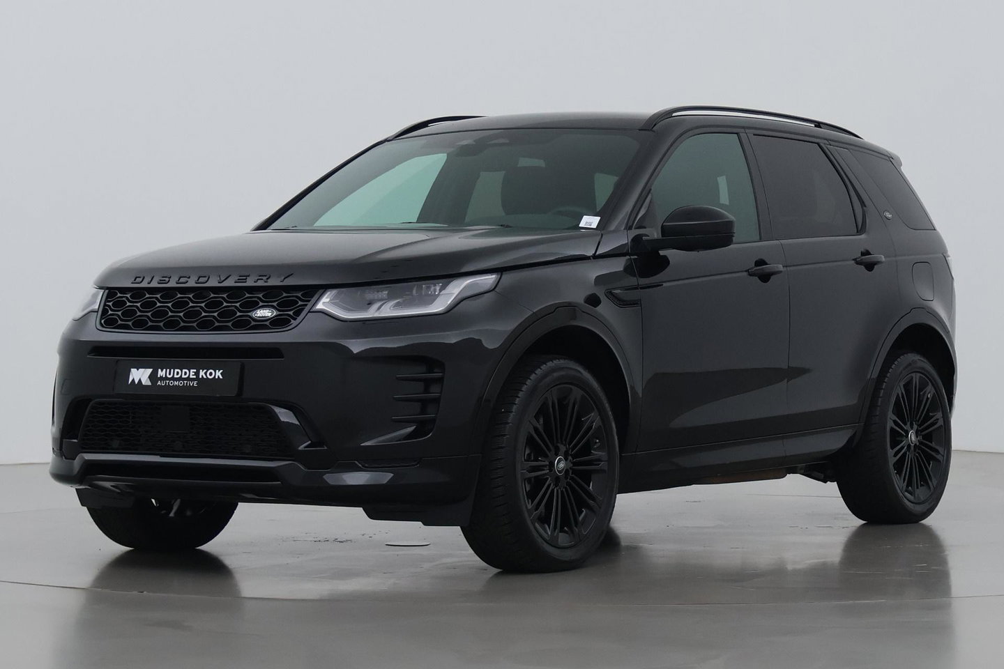 Land Rover Discovery Sport P270e Dynamic SE | Panoramadak | Trekhaak | Meridian | BLIS | Stoel+Stuurverwarming | ACC