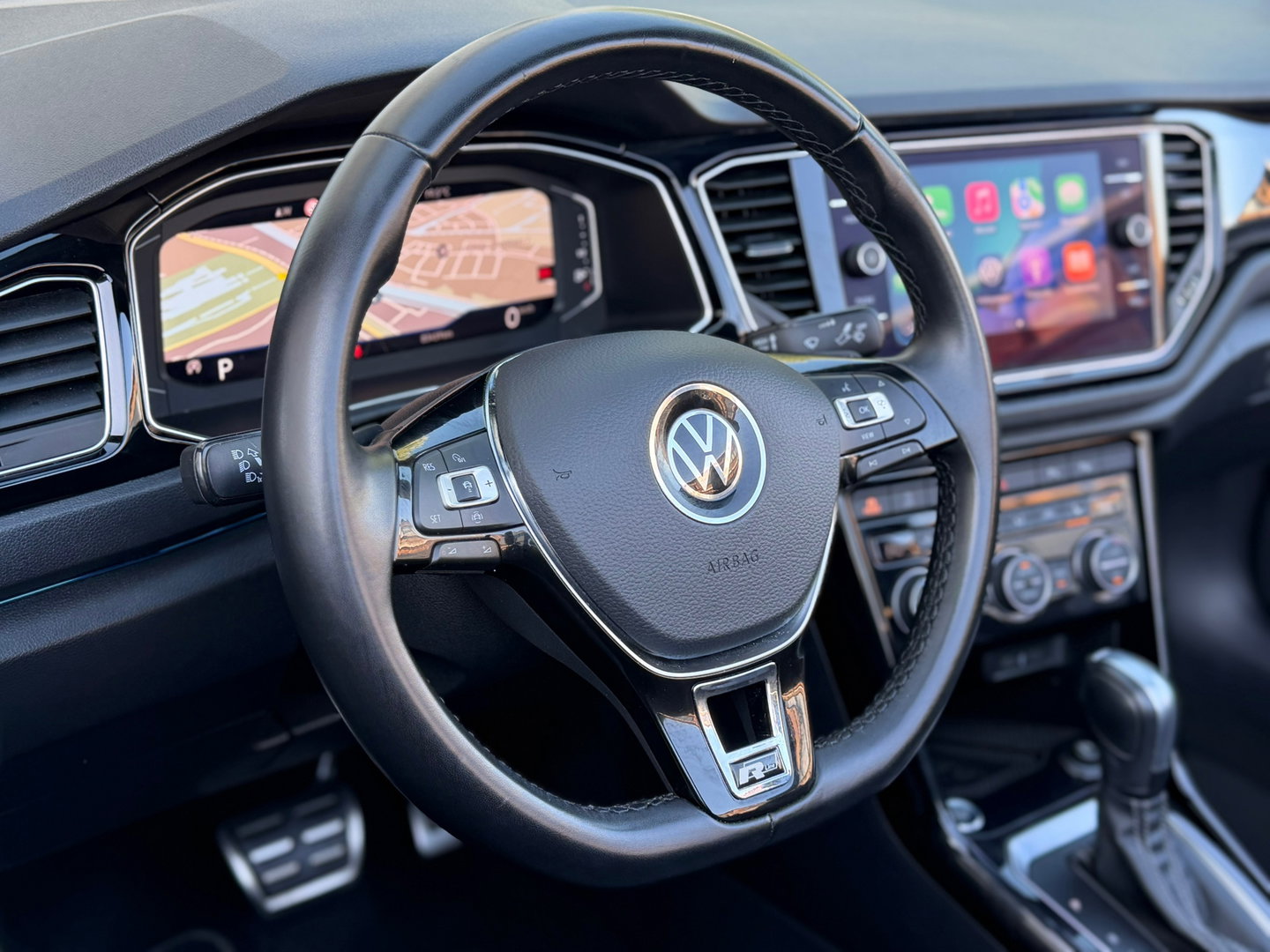 Volkswagen T-Roc Cabrio 1.5 TSI R-Line Edition Blue Leder|Beats-Audio|150PK|ACC|Carplay|Camera|IQ-Lights|Virtual-cockpit