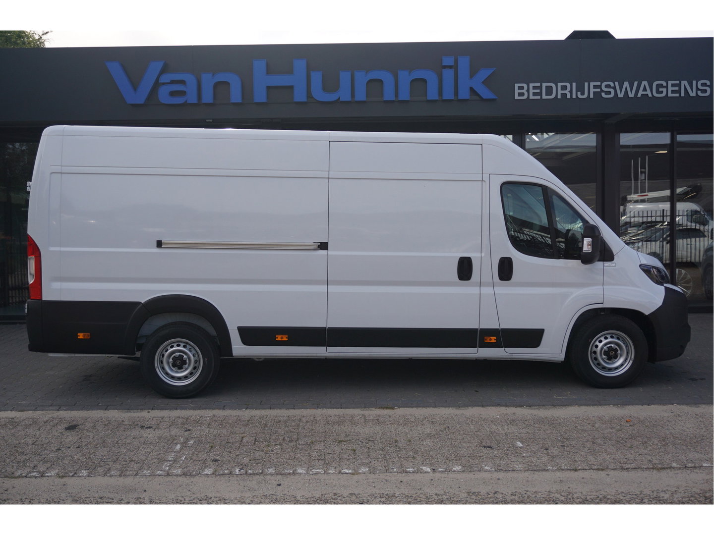 Citroën Jumper Heavy 2.2 180PK EAT8 Automaat L4H2 BPM VRIJ!! Airco, Camera, 3.0T Trekgewicht!! Nr. 584
