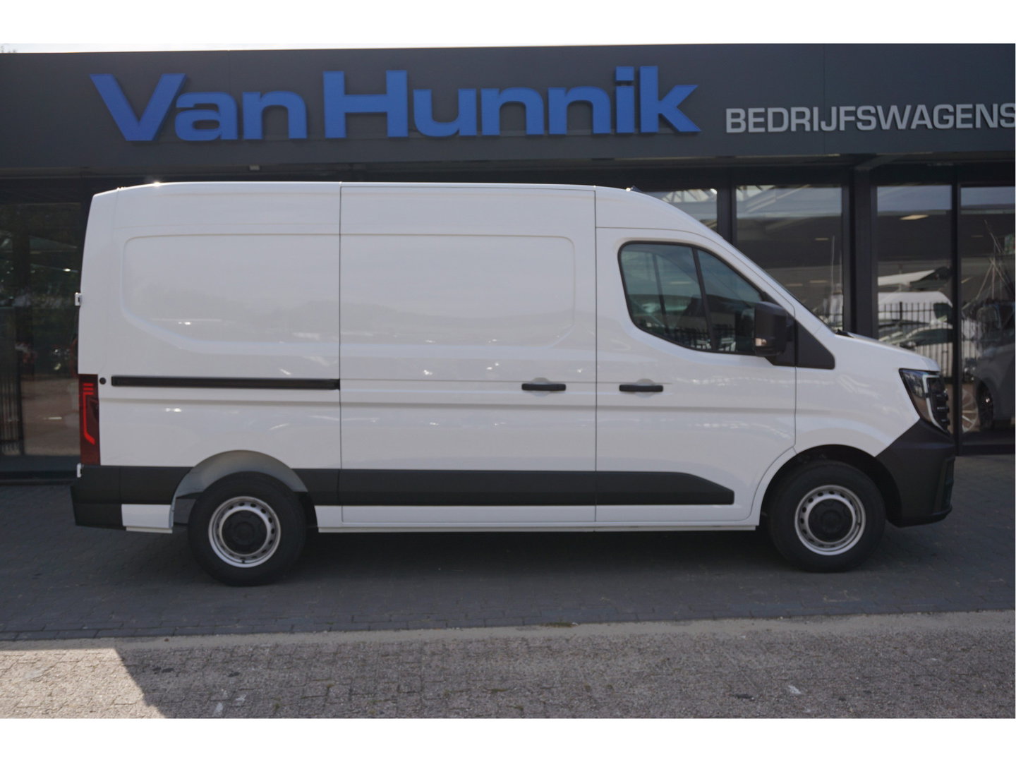 Nissan Interstar 3.5T 130PK N-Connecta L2H2 BPM VRIJ!! 10" R-Link Apple CP/ Android A, Cruise!! NR. 418