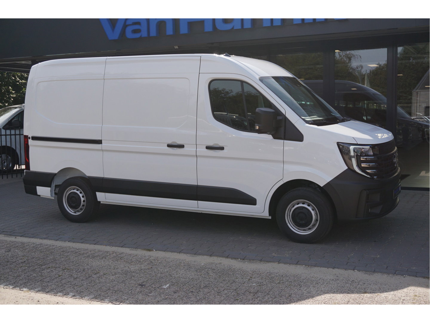 Nissan Interstar 3.5T 130PK N-Connecta L2H2 BPM VRIJ!! 10" R-Link Apple CP/ Android A, Cruise!! NR. 418
