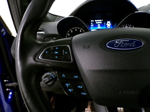 Ford Kuga 1.5 EcoBoost ST Line "Origineel NL!" Trekhaak Apple-Carplay / Android-Auto Camera Leer/Alcantara Parkeersensoren Keyless