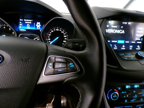 Ford Kuga 1.5 EcoBoost ST Line "Origineel NL!" Trekhaak Apple-Carplay / Android-Auto Camera Leer/Alcantara Parkeersensoren Keyless