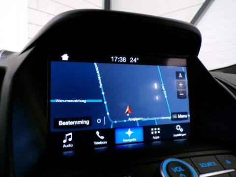 Ford Kuga 1.5 EcoBoost ST Line "Origineel NL!" Trekhaak Apple-Carplay / Android-Auto Camera Leer/Alcantara Parkeersensoren Keyless
