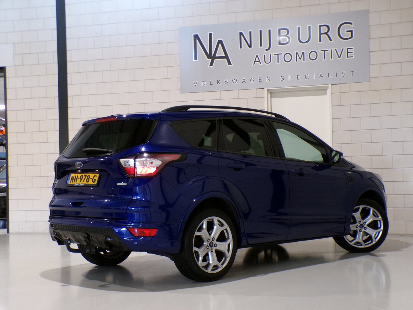 Ford Kuga 1.5 EcoBoost ST Line "Origineel NL!" Trekhaak Apple-Carplay / Android-Auto Camera Leer/Alcantara Parkeersensoren Keyless