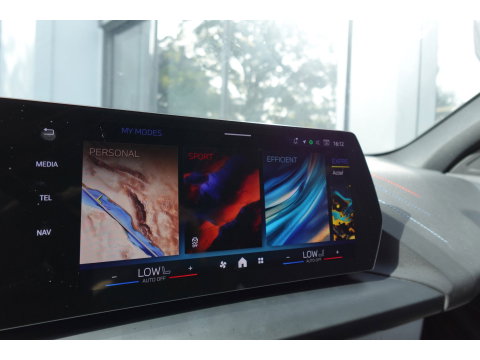 BMW 1-serie 120 M Sport Design Edition PANO KEYLESS CAM