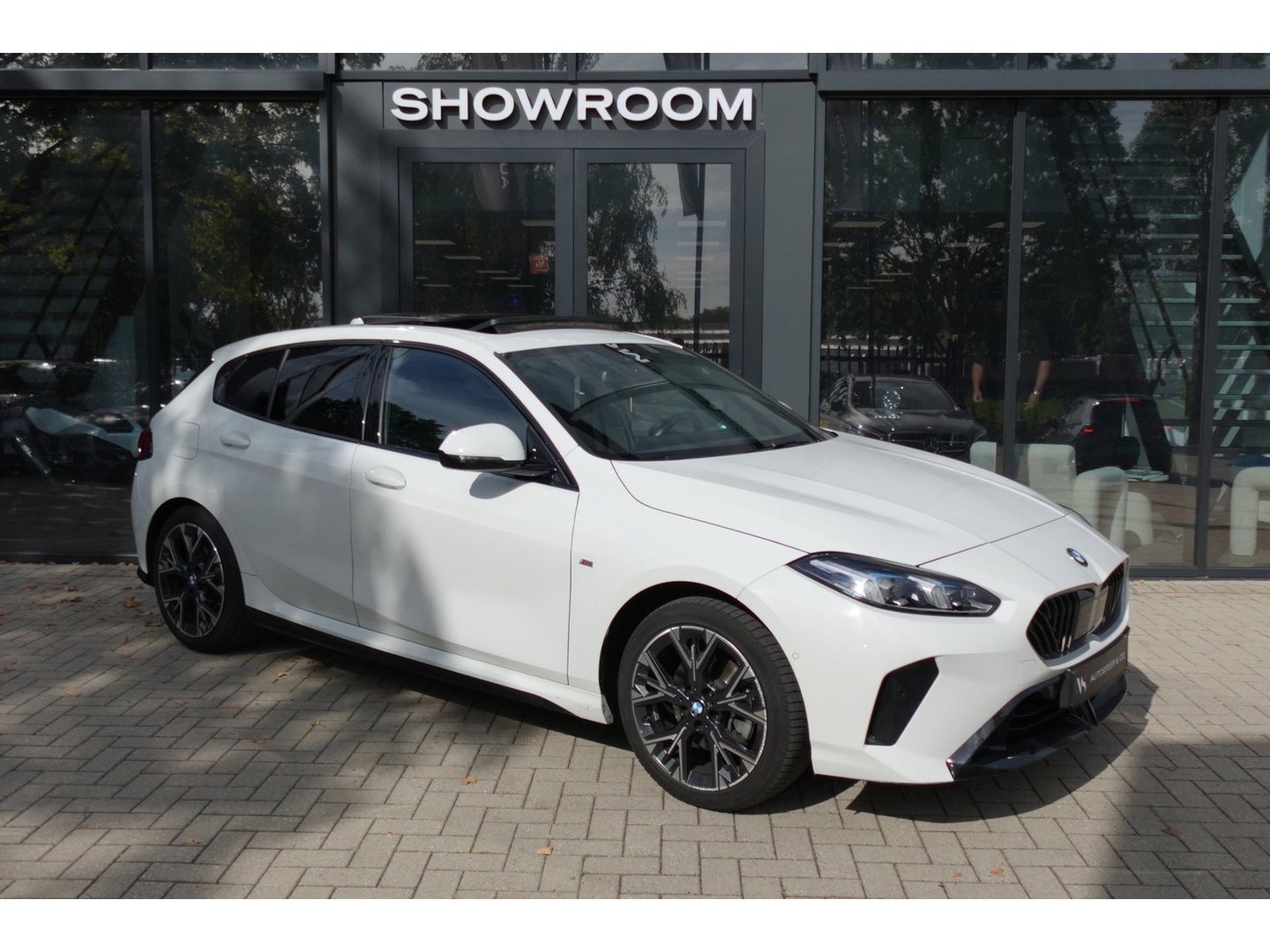 BMW 1-serie 120 M Sport Design Edition PANO KEYLESS CAM