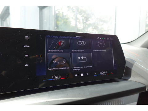 BMW 1-serie 120 M Sport Design Edition PANO KEYLESS CAM