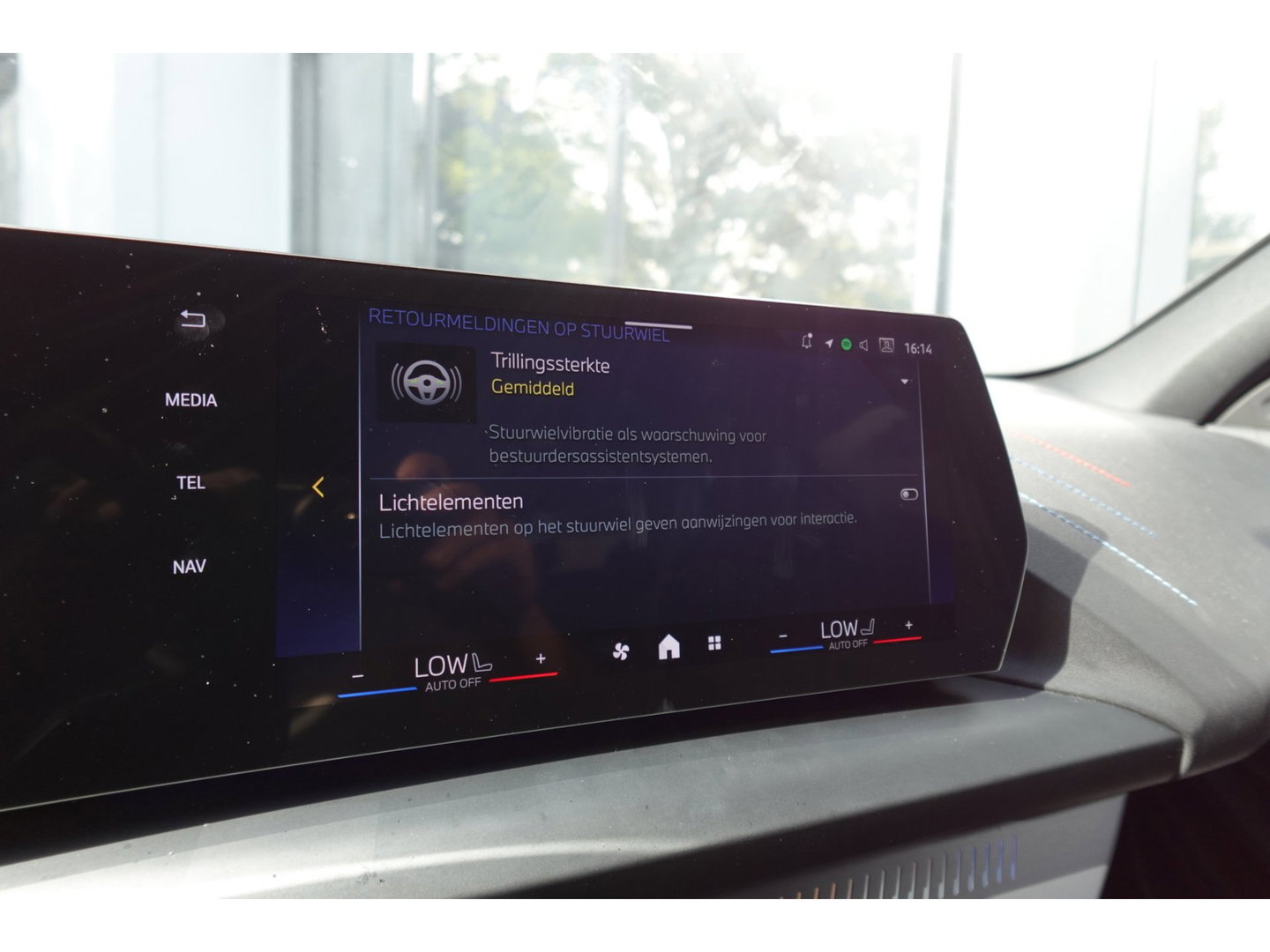 BMW 1-serie 120 M Sport Design Edition PANO KEYLESS CAM