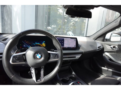BMW 1-serie 120 M Sport Design Edition PANO KEYLESS CAM