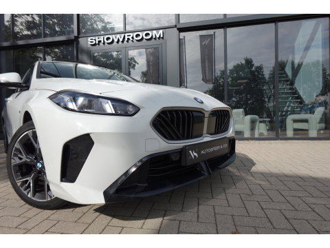 BMW 1-serie 120 M Sport Design Edition PANO KEYLESS CAM