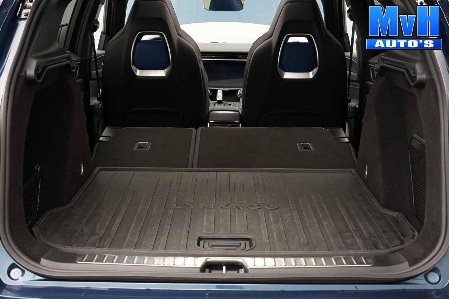 Lynk & Co 01 1.5 PHEV|FULL BLACK|ZWARTE.HEMEL|PANO|SOH99%