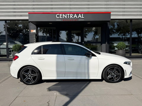 Mercedes-Benz A-Klasse 180 AMG Pano|Camera|Carplay|Night-pakket|BTW