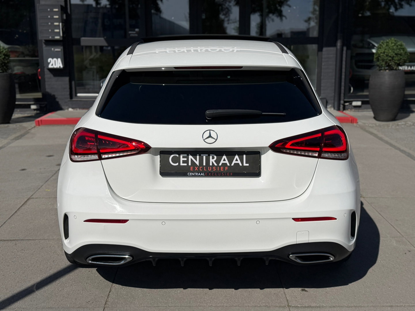Mercedes-Benz A-Klasse 180 AMG Pano|Camera|Carplay|Night-pakket|BTW