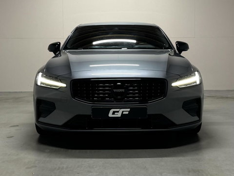 Volvo S60 2.0 T4 R-Design Autopilot Camera CarPlay Trekh. NAP