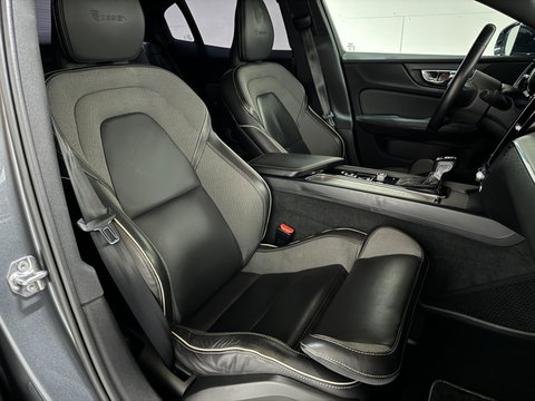 Volvo S60 2.0 T4 R-Design Autopilot Camera CarPlay Trekh. NAP