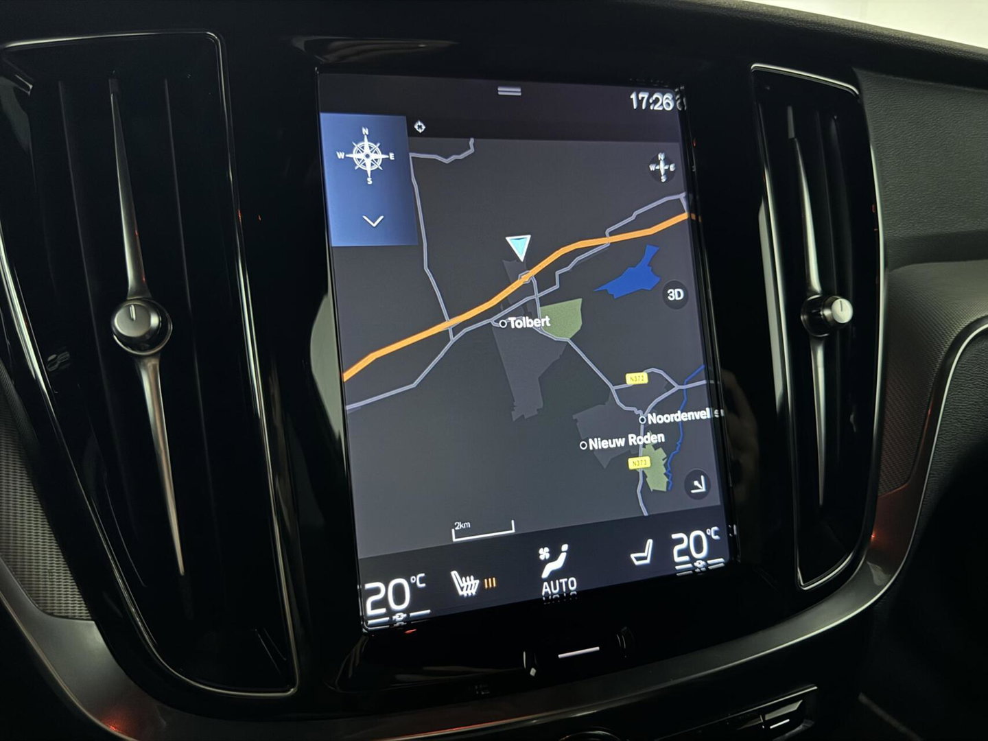 Volvo S60 2.0 T4 R-Design Autopilot Camera CarPlay Trekh. NAP