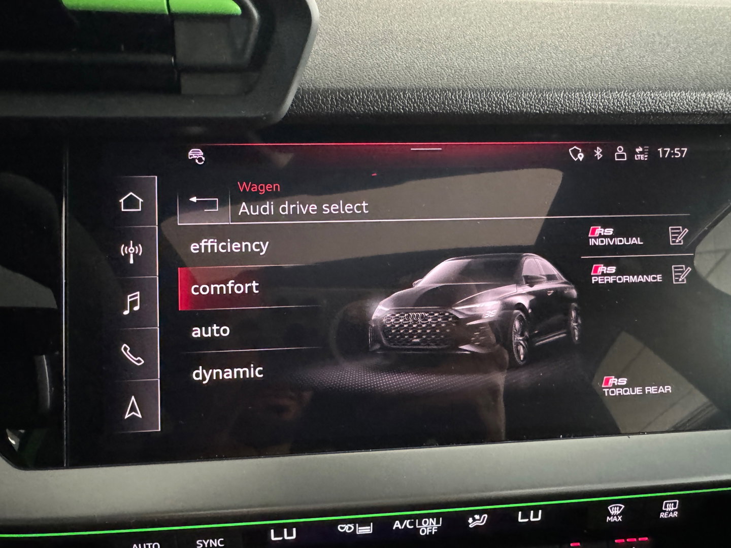 Audi RS3 Limousine 2.5 TFSI quattro Pano|Massage|Hulk|B&O|BlindSpot|ACC