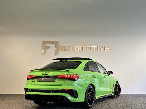 Audi RS3 Limousine 2.5 TFSI quattro Pano|Massage|Hulk|B&O|BlindSpot|ACC