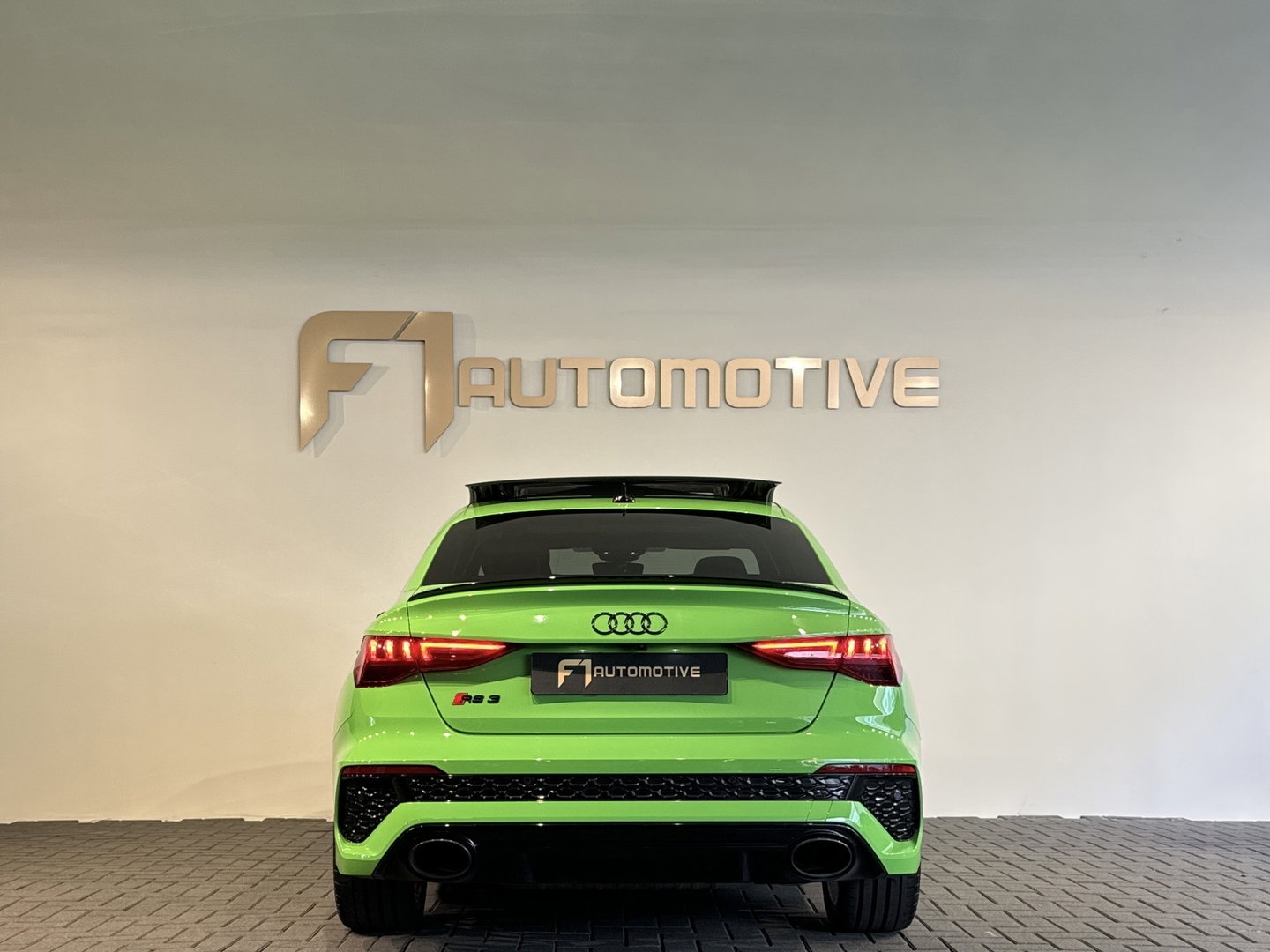Audi RS3 Limousine 2.5 TFSI quattro Pano|Massage|Hulk|B&O|BlindSpot|ACC