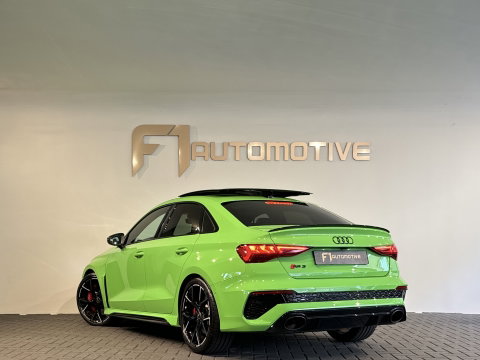 Audi RS3 Limousine 2.5 TFSI quattro Pano|Massage|Hulk|B&O|BlindSpot|ACC