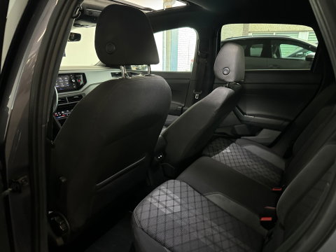 Volkswagen Taigo 1.5 TSI R-Line Business Pano|Keyless|ACC|Lane Assist|Stoelverwarming
