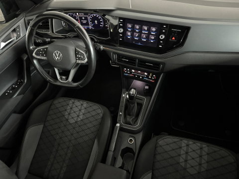 Volkswagen Taigo 1.5 TSI R-Line Business Pano|Keyless|ACC|Lane Assist|Stoelverwarming