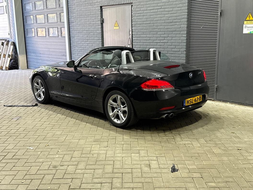 BMW Z4 Roadster sDrive23i Executive | Youngtimer | 6-Cilinder | Leder | Navigatie | 17 inch | Historie aanwezig