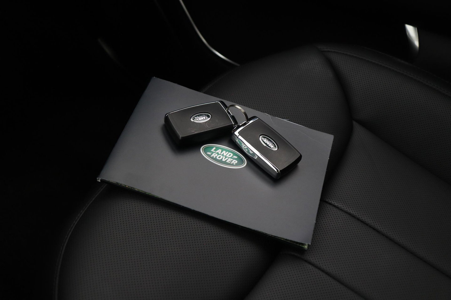 Land Rover Range Rover 3.0 P550e Autobiography PHEV | 23 inch | Meridian Signature | Panoramadak | Leder