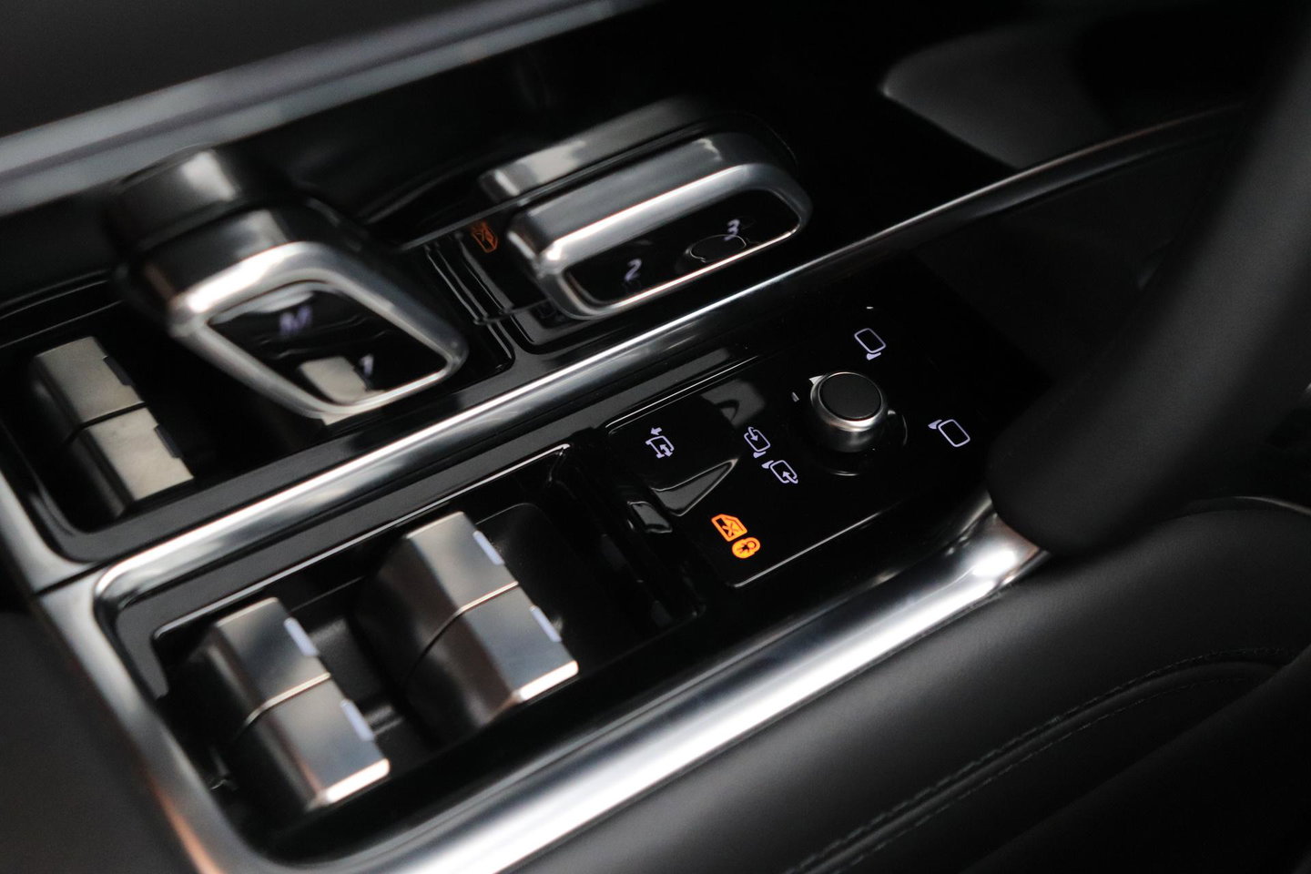 Land Rover Range Rover 3.0 P550e Autobiography PHEV | 23 inch | Meridian Signature | Panoramadak | Leder