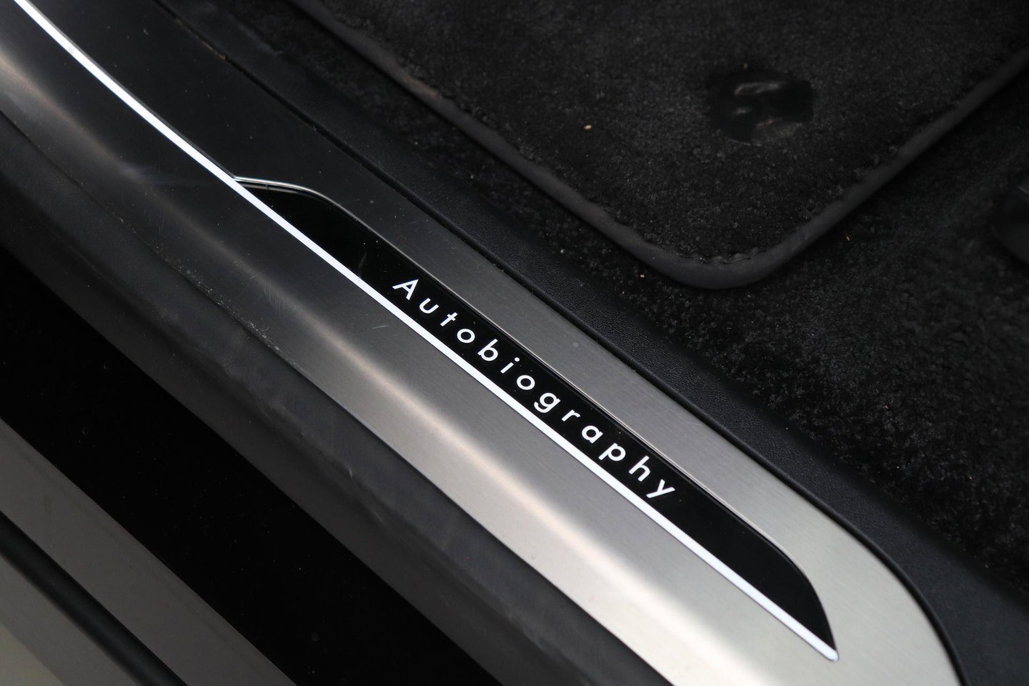 Land Rover Range Rover 3.0 P550e Autobiography PHEV | 23 inch | Meridian Signature | Panoramadak | Leder