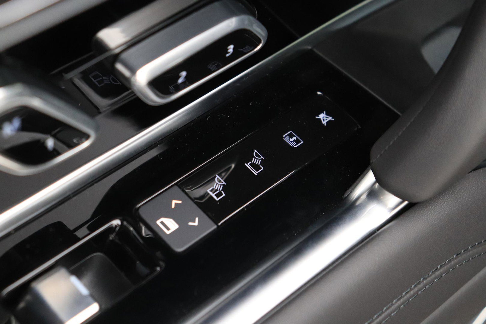 Land Rover Range Rover 3.0 P550e Autobiography PHEV | 23 inch | Meridian Signature | Panoramadak | Leder