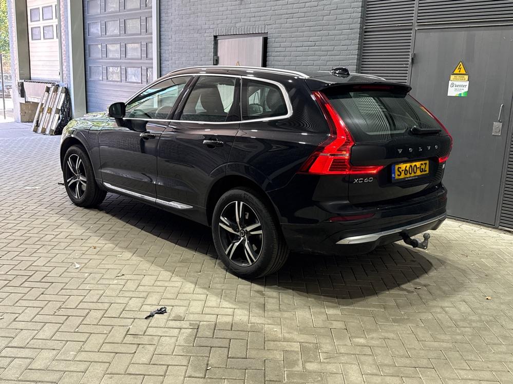 Volvo XC60 T6 Inscription | Google | Trekhaak | Panoramadak | DAB | 19 INCH