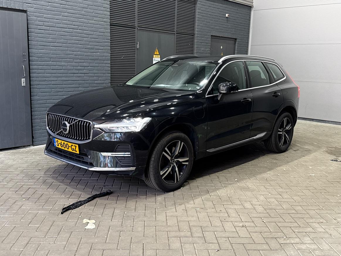 Volvo XC60 T6 Inscription | Google | Trekhaak | Panoramadak | DAB | 19 INCH