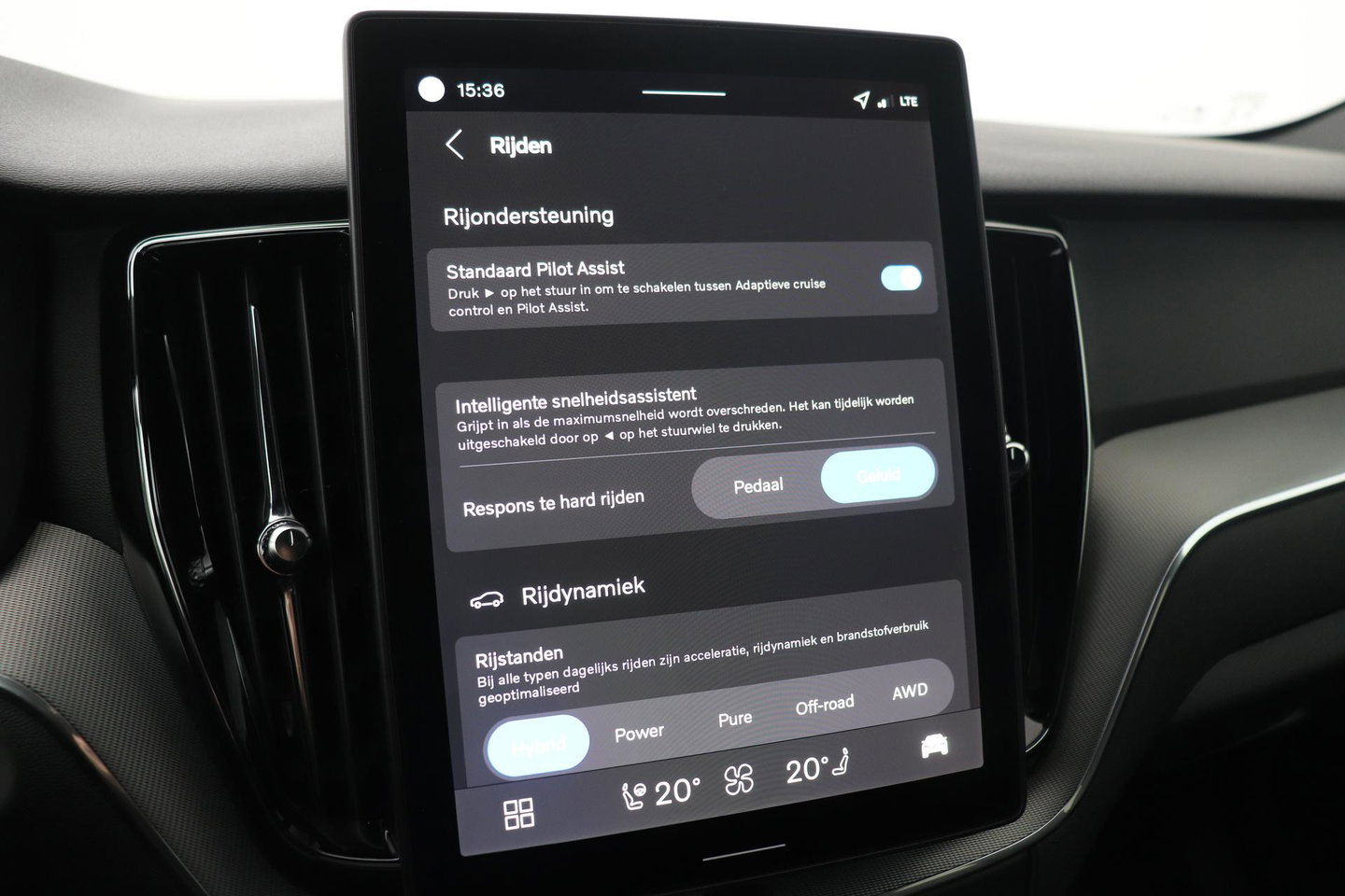Volvo XC60 T8 Plus Black Edition | FACELIFT | 360° Camera | Harman/Kardon | ACC | Stoel+Stuurverwarming | BLIS