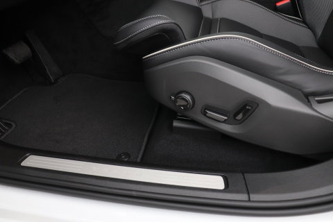 Volvo XC60 T8 Plus Black Edition | FACELIFT | 360° Camera | Harman/Kardon | ACC | Stoel+Stuurverwarming | BLIS