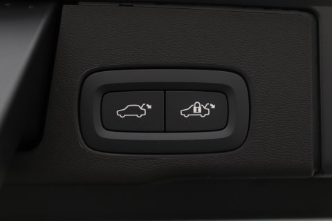 Volvo XC60 T8 Plus Black Edition | FACELIFT | 360° Camera | Harman/Kardon | ACC | Stoel+Stuurverwarming | BLIS