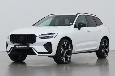 Volvo XC60 T8 Plus Black Edition | FACELIFT | 360° Camera | Harman/Kardon | ACC | Stoel+Stuurverwarming | BLIS