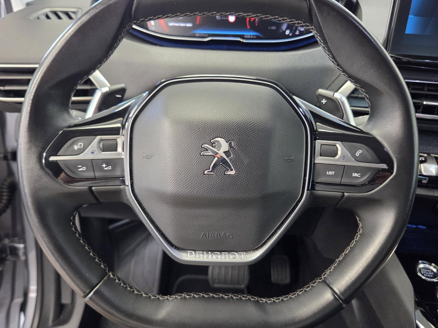 Peugeot 5008 1.2 PureTech Blue Lease Allure 7-Persoons Navigatie Full-led