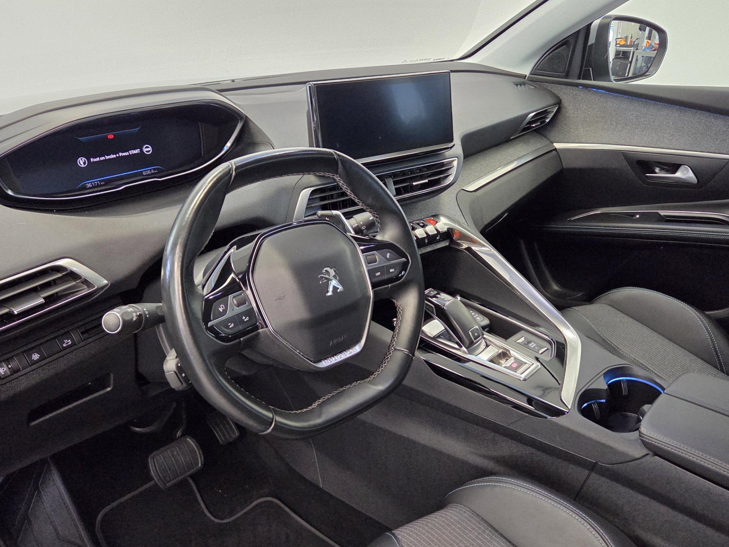Peugeot 5008 1.2 PureTech Blue Lease Allure 7-Persoons Navigatie Full-led