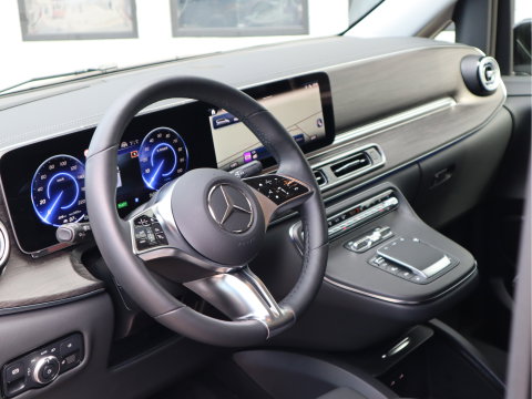 Mercedes-Benz EQV 300 L3 Extra lang - 7 Persoons - Avantgarde - Airmatic - AMG